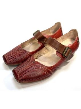 PIKOLINOS Red Leather Mary Jane Kitten Heels | 38